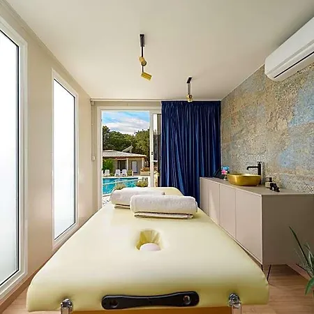 Mobile Homes Peskera 4*